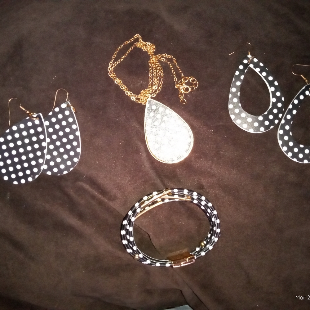Jewelry Set